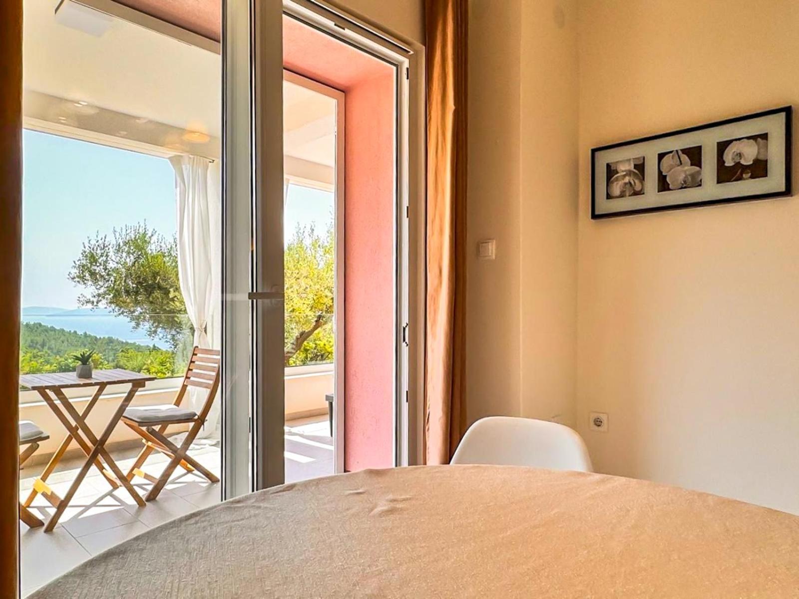 ראבץ Studio Vesna With A Terrace And Sea View מראה חיצוני תמונה